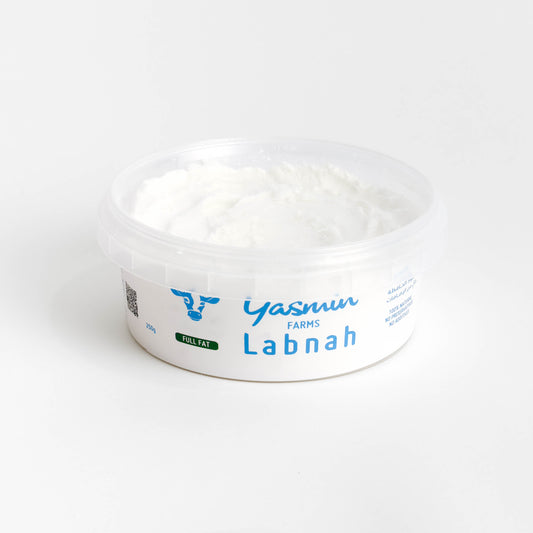 لبنة بقري طرية كاملة الدسم ٢٥٠ جم - مزارع ياسمين